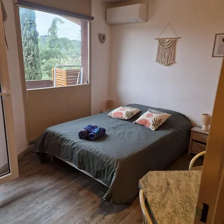 Au Calme Proche Des Thermes * Gréoux-les-Bains