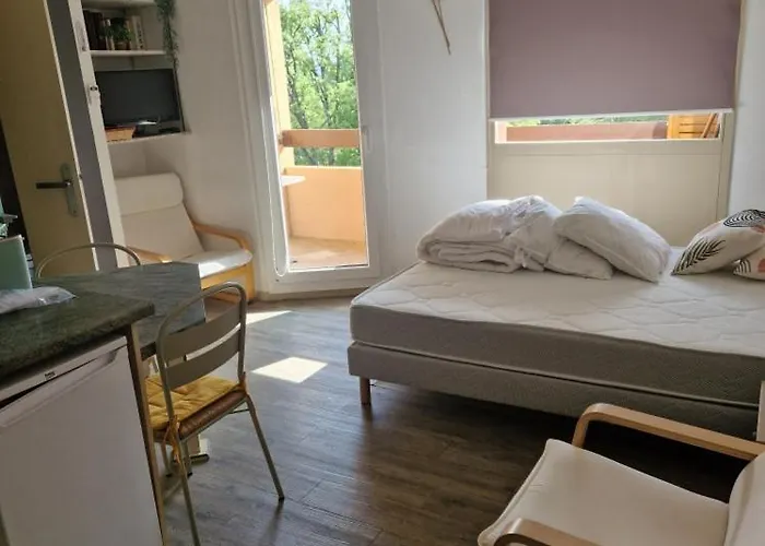 Apartmán Au Calme Proche Des Thermes Gréoux-les-Bains